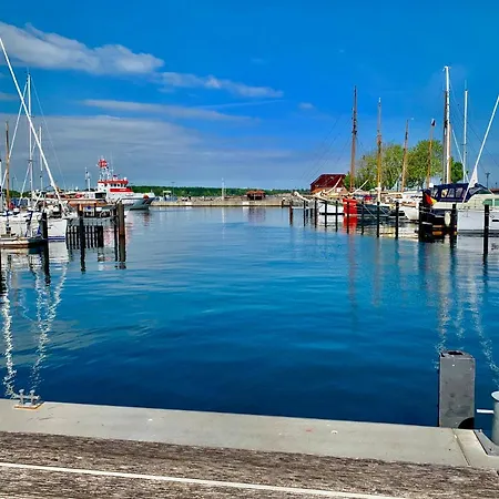 Wellness & Komfortferienwohnung Strandliebe Mit Sauna, Terrasse, Garten & Balkon, Bei Laboe Lägenhet