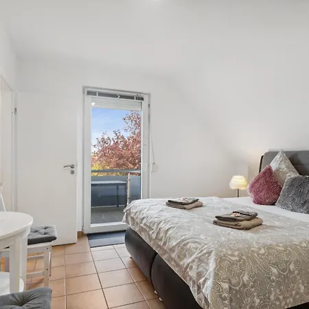 Lägenhet Wellness & Komfortferienwohnung Strandliebe Mit Sauna, Terrasse, Garten & Balkon, Bei Laboe *